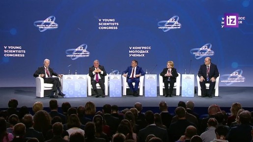 "Глубинная" наука СССР помогла реализовать атомный проект, сообщил президент НИЦ "Курчатовский институт" Михаил Ковальчук