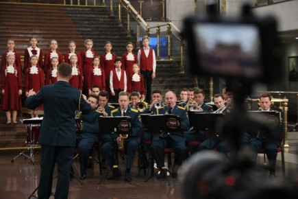 В преддверии Дня Героев Отечества в культурном пространстве страны произошло знаковое событие - завершился масштабный патриотический проект, организованный Международной патриотической акцией «Улицы в лицах» по созданию...