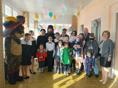 26 ноября в ОКУ "Солнцевском центре соцпомощи "Успех" открыли пункт проката предметов первой необходимости для новорожденных и детей до 1,5 лет