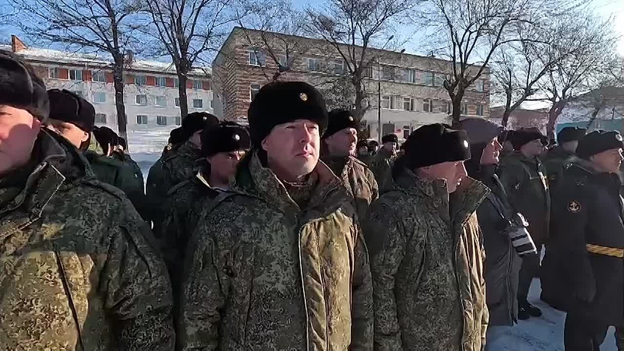 Легендарная 155 гвардейская бригада ТОФ переформированна в 55 гвардейскую Курскую орденов Жукова и Суворова дивизию морской пехоты имени дважды Героя России генерал-майора М.Е. Гудкова