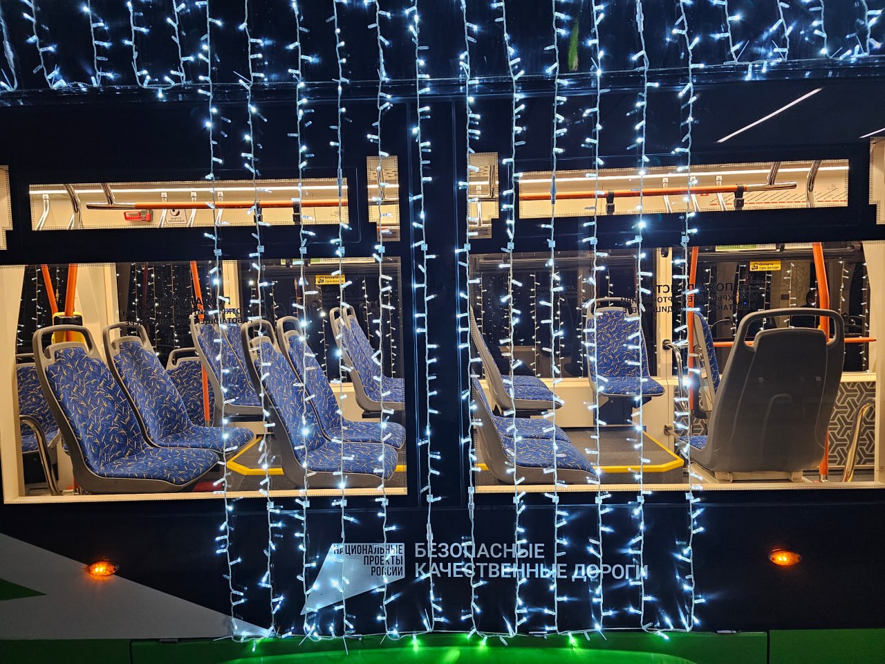 В Курске на линию вышел новогодний трамвай