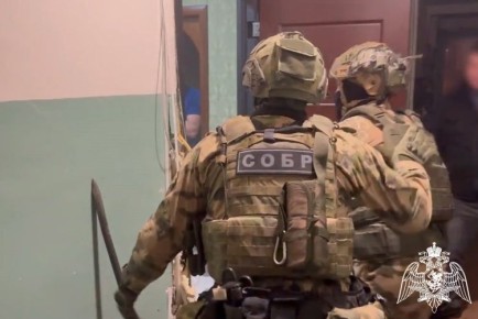При содействии спецназа Росгвардии в Курской области задержаны подозреваемые в вымогательстве