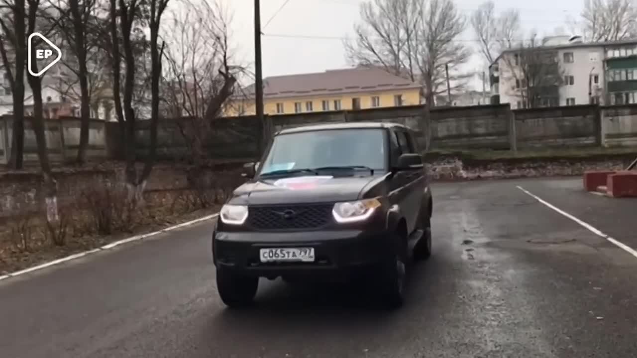 Единороссы, сторонники партии, молодогвардейцы, неравнодушные граждане продолжают дарить игрушки детям в рамках акции «Коробка храбрости»