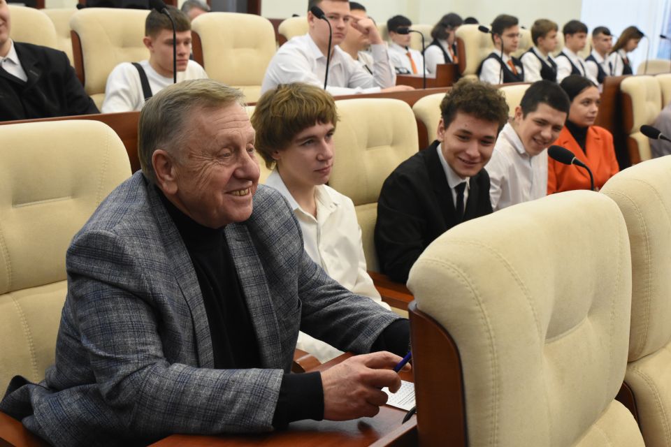 ����� ����� ����� �������: �� ��������