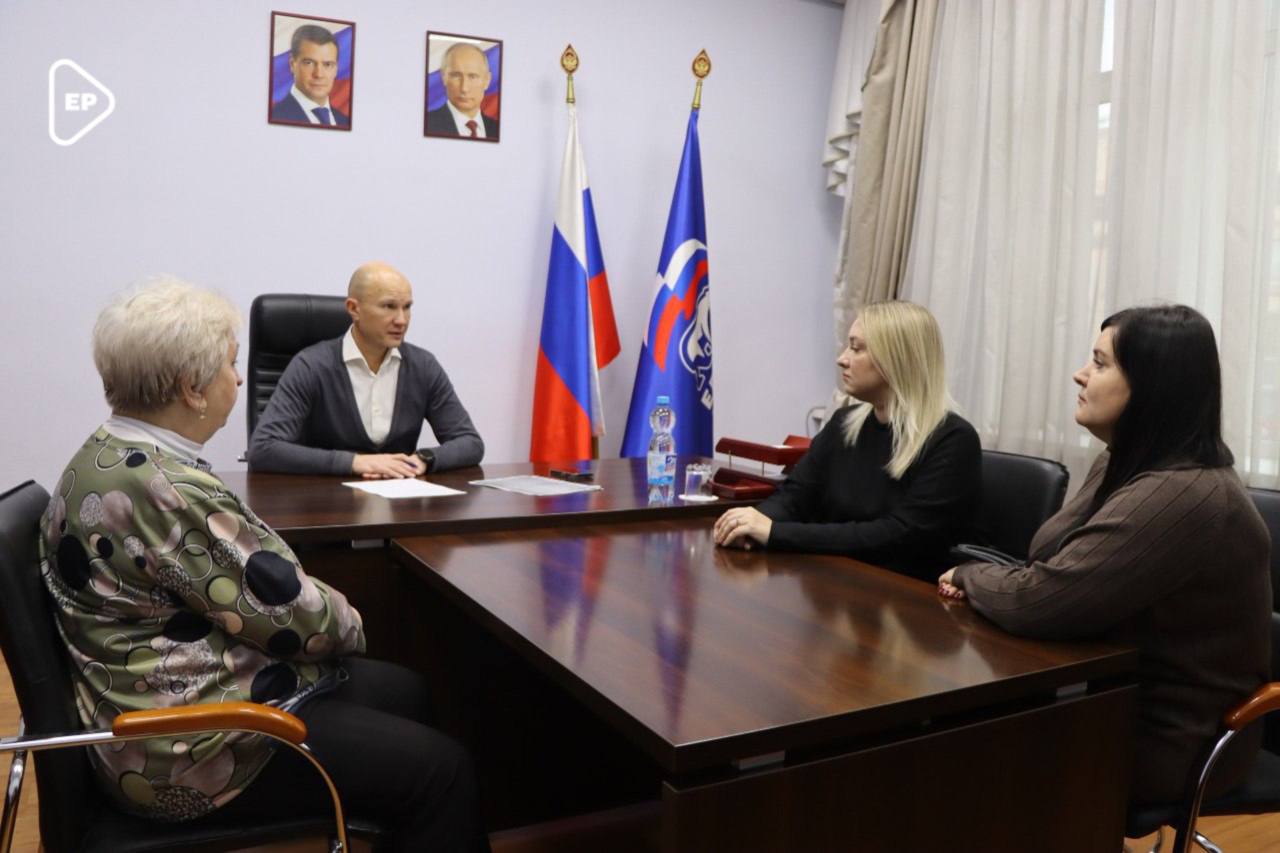 Единоросс Владимир Токарев поддержал инициативу курян по созданию общественного пространства в Сеймском округе