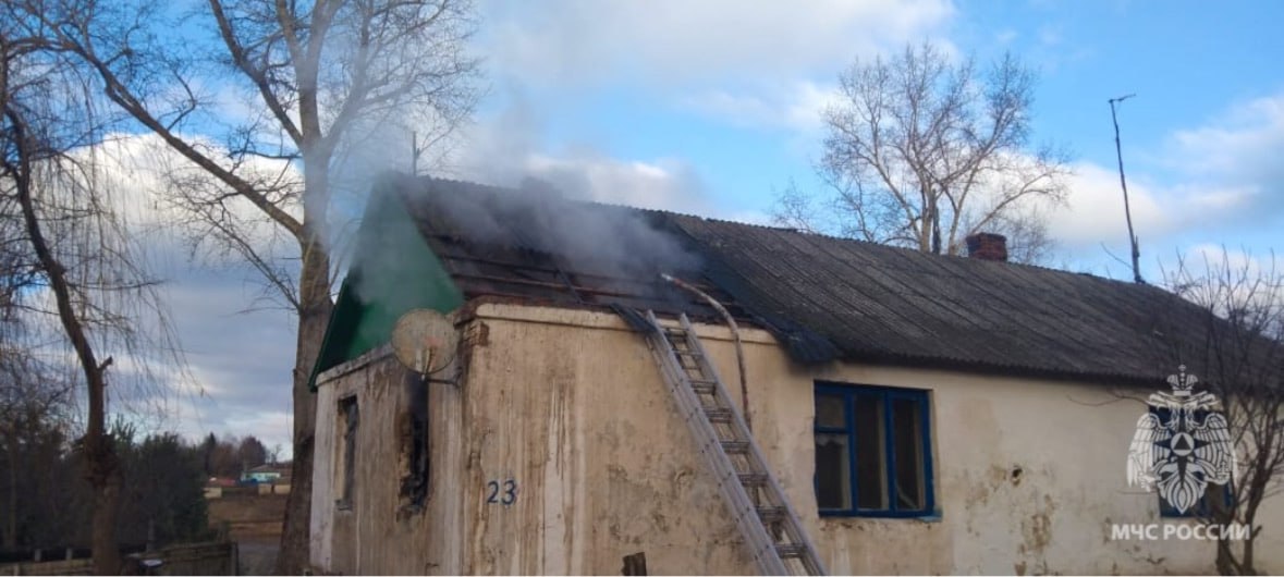 Из-за сигареты в Курчатовском районе сгорела дача