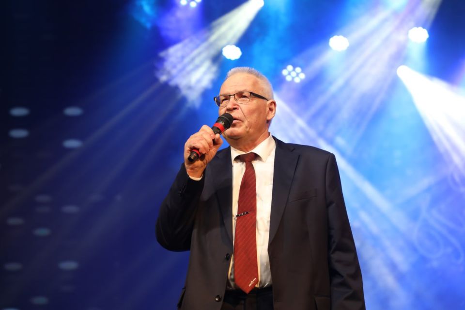 �������� ������� ��� ��������� ������ ��������� ����������� ����������� � 55-������ �������