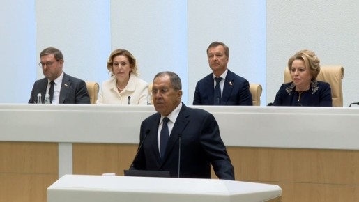 Россия и США договорились о продолжении работы по урегулированию на Украине, рассказал Сергей Лавров в ходе правительственного часа в Совфеде