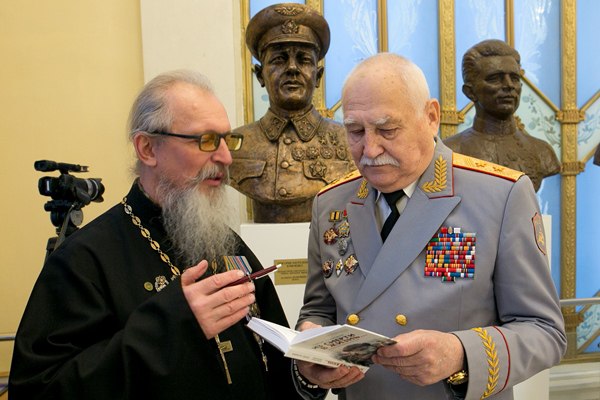 Куряне рассказали о героях Малой Локни в Москве