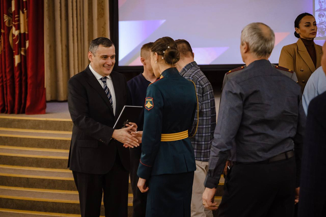 В Курске состоялась презентация книги «Курск. Герои. Книга Мужества»