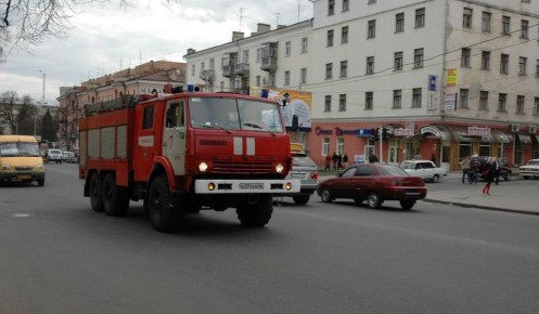 В Курской области за сутки потушили 2 пожара и обезвредили 1 боеприпас