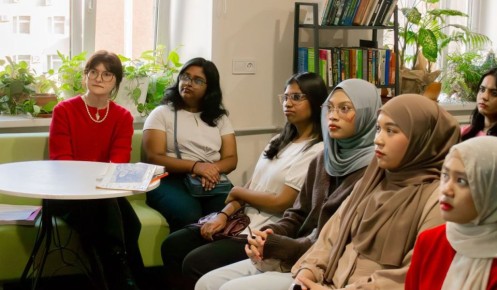 В Курске обсудили русскую классику на английском языке