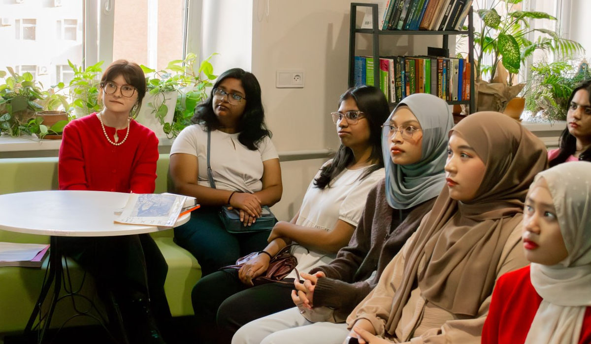 В Курске обсудили русскую классику на английском языке