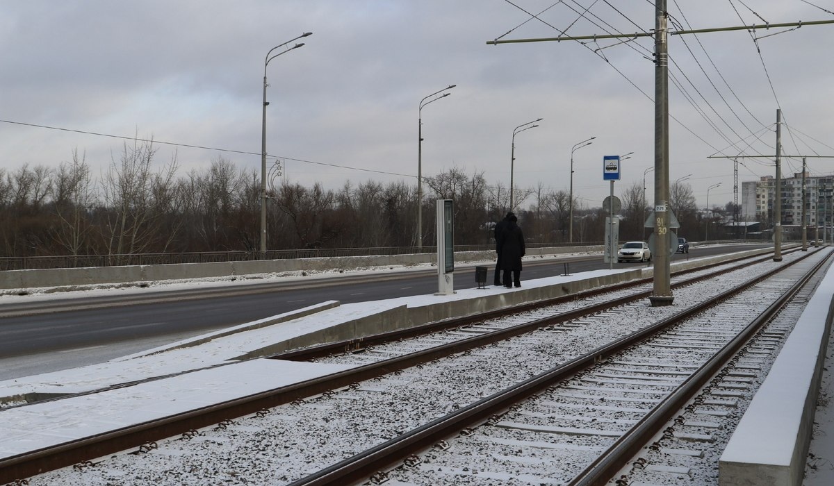 В Курске трамвайную остановку «Кировский мост» открыли для пассажиров