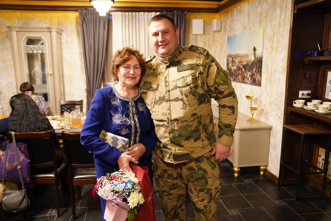 В Курске состоялась встреча с семьями погибших военнослужащих и сотрудников Росгвардии