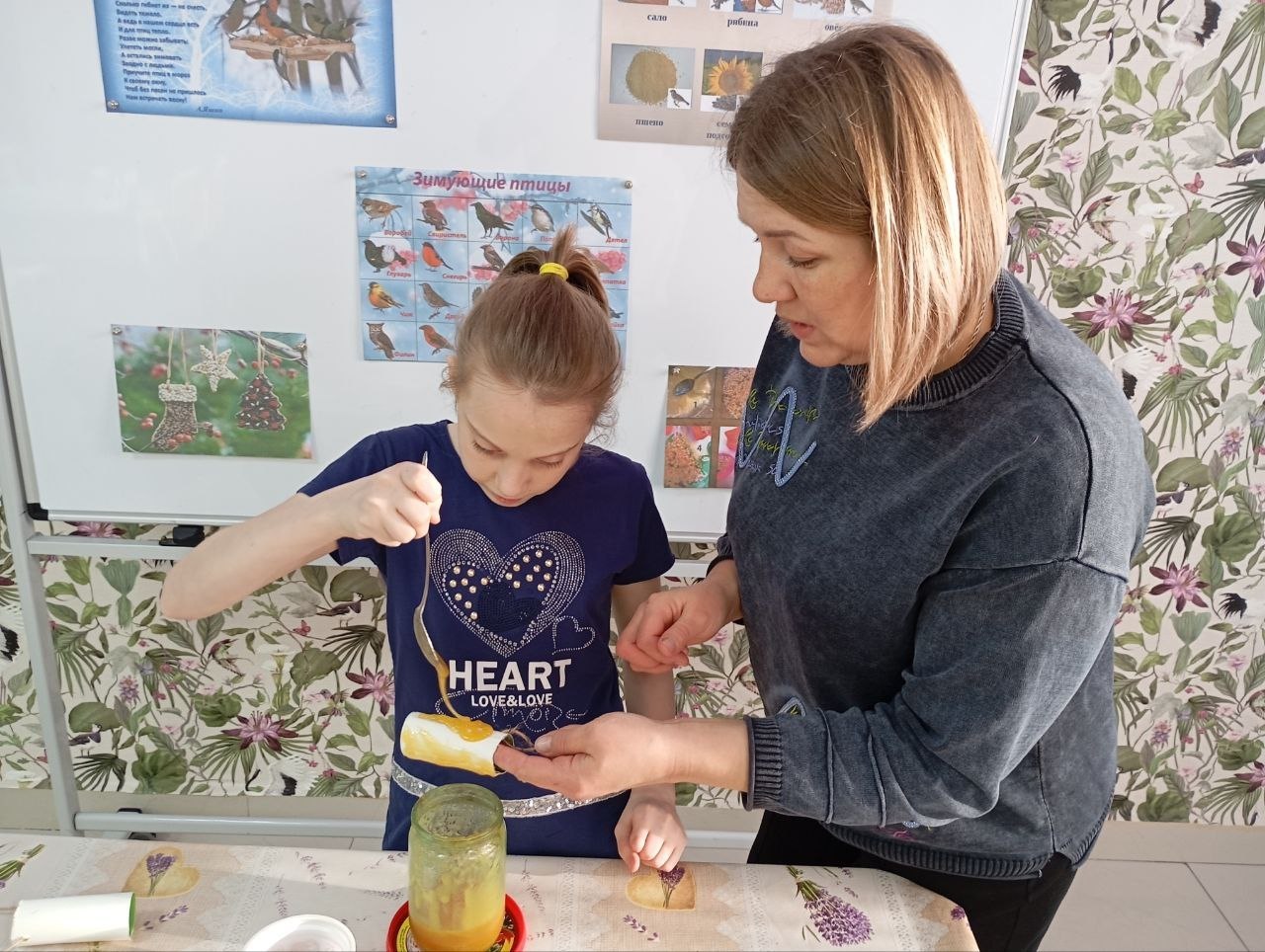 Воспитанники Щигровского центра «Импульс» принимают участие в замечательной акции "Покорми птиц зимой"