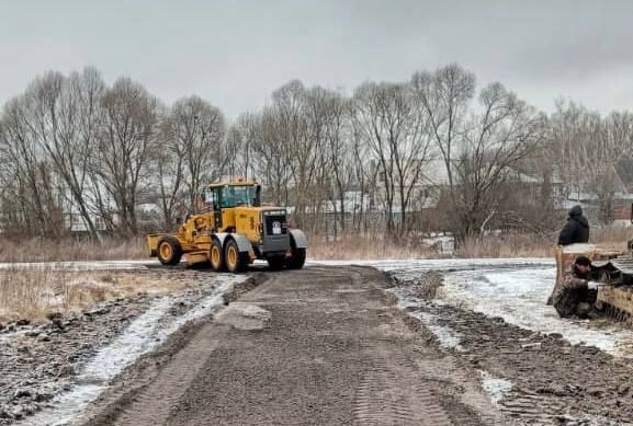 ����-�� ���� ������� �� ������, � ���-�� ���� � ������