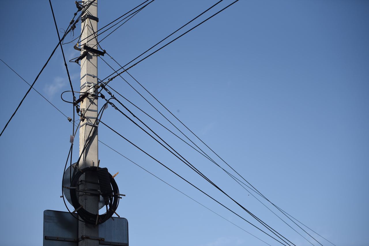 В Курске отремонтировали девять праздничных светодиодных консолей