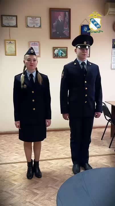 Служба службой, а улыбка — по расписанию