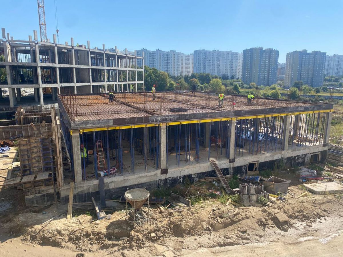 Прокуратура требует 2,5 млрд рублей за детскую больницу-долгострой в Курске