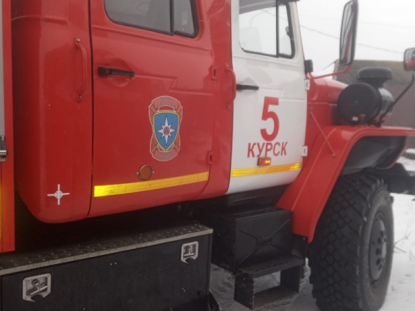 На пожаре под Курском спасены 11 человек, один мужчина пострадал