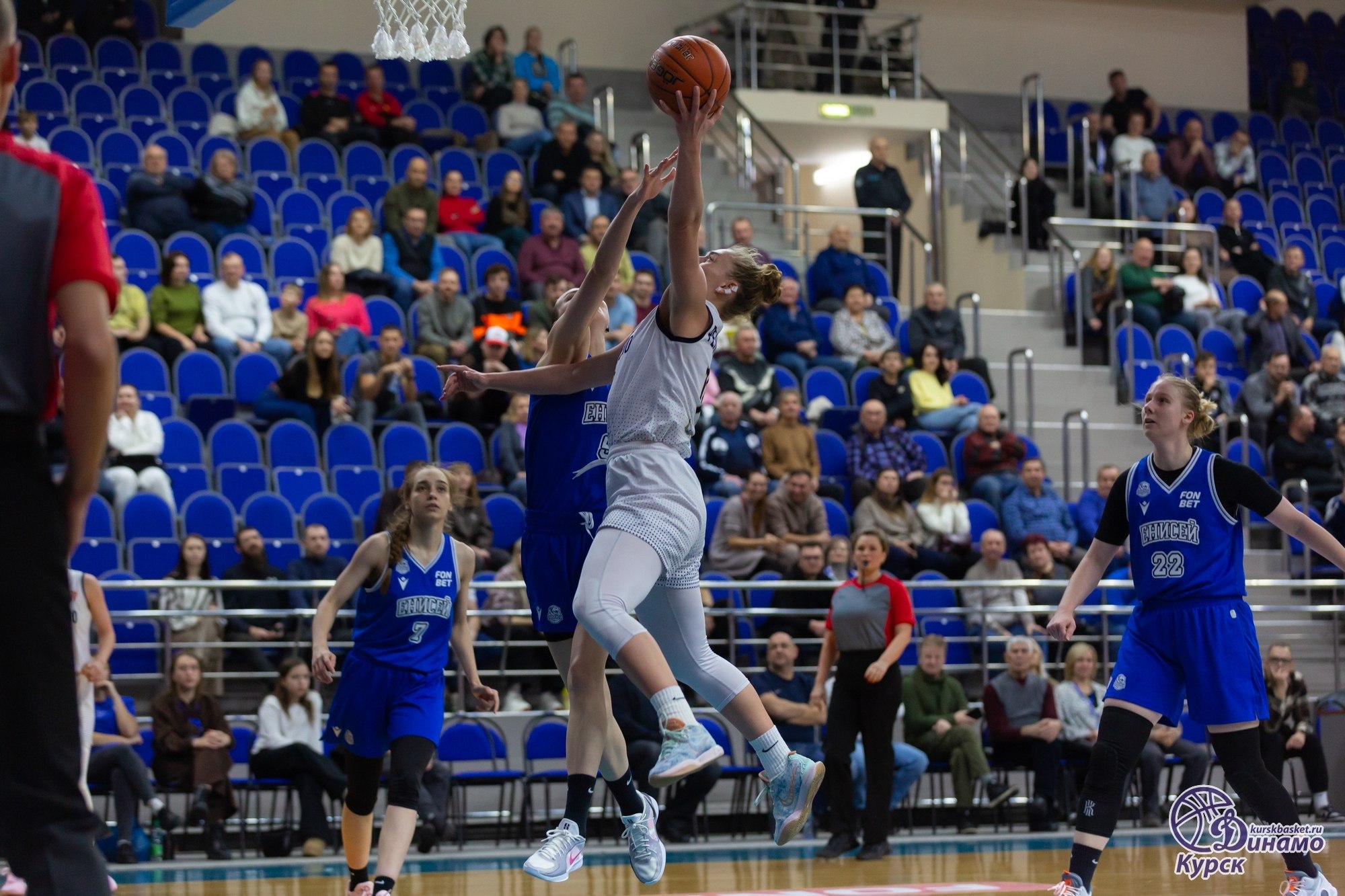+32 В СКК. Курское «Динамо» на домашнем паркете уверенно обыграло красноярский «Енисей» - 87:55 (32:10, 26:17, 9:8, 20:20)