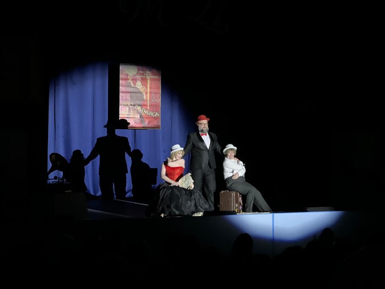 13 декабря молодёжный центр «Комсомолец» стал площадкой для яркого театрального события