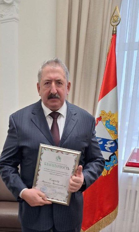 Игорь Корпунков: Награды нашли Героев!. В завершение Года Защитника Отечества нашим коллегам Светлане Пыхтиной и Василию Слядневу в Администрации Курской области сегодня вручены Благодарности Губернатора Курской области за...