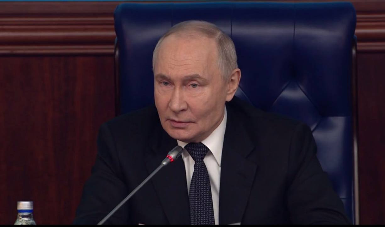 Губернатор Курской области Александр Хинштейн принял участие в расширенном заседании коллегии Минобороны РФ, которое провел Президент России Владимир Путин