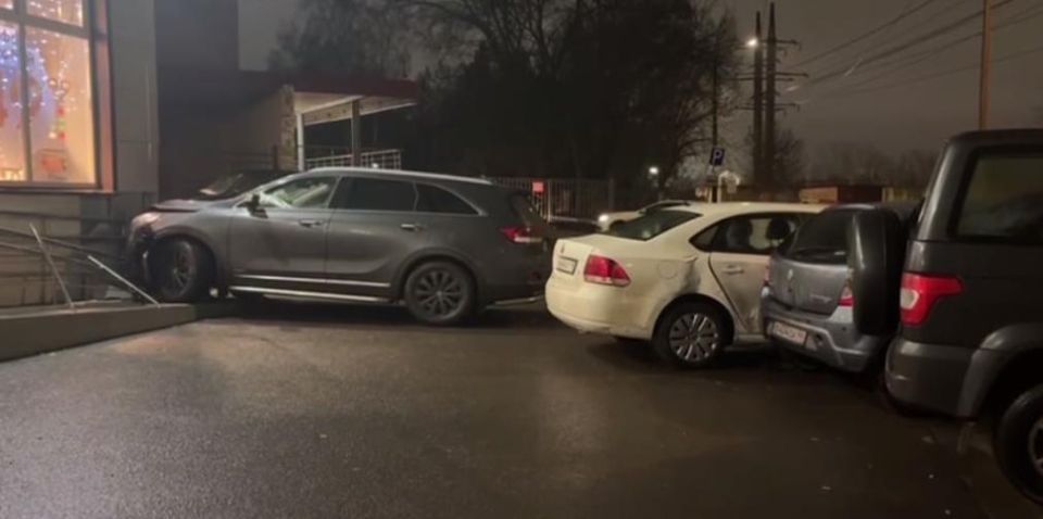 � ������ �� �������� � �������� ��-�� ��� ��������� 4-������ �������