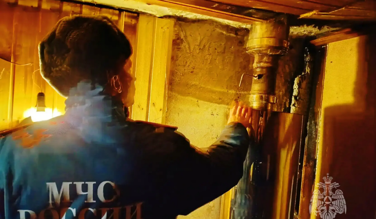 В Обоянском районе из-за нарушений в работе печи произошел пожар в бане