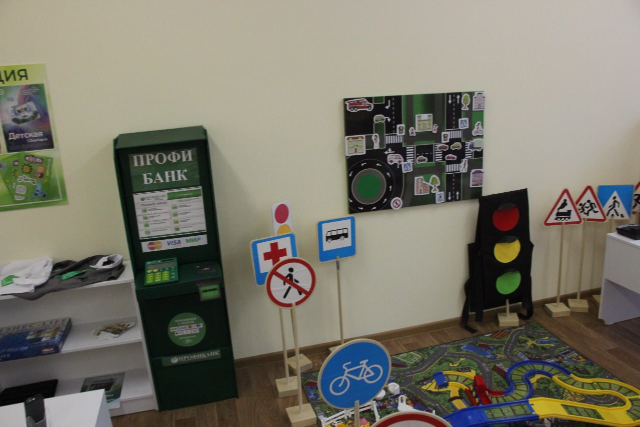 В Курской области стартовало открытие Центров ранней профориентации «Профиград»