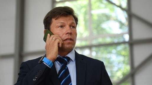 Международный союз биатлонистов ставит российских атлетов перед трудным выбором