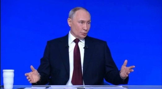 Путин поблагодарил руководителей регионов за то, что они тиражируют программу «Время героев» в региональном масштабе: