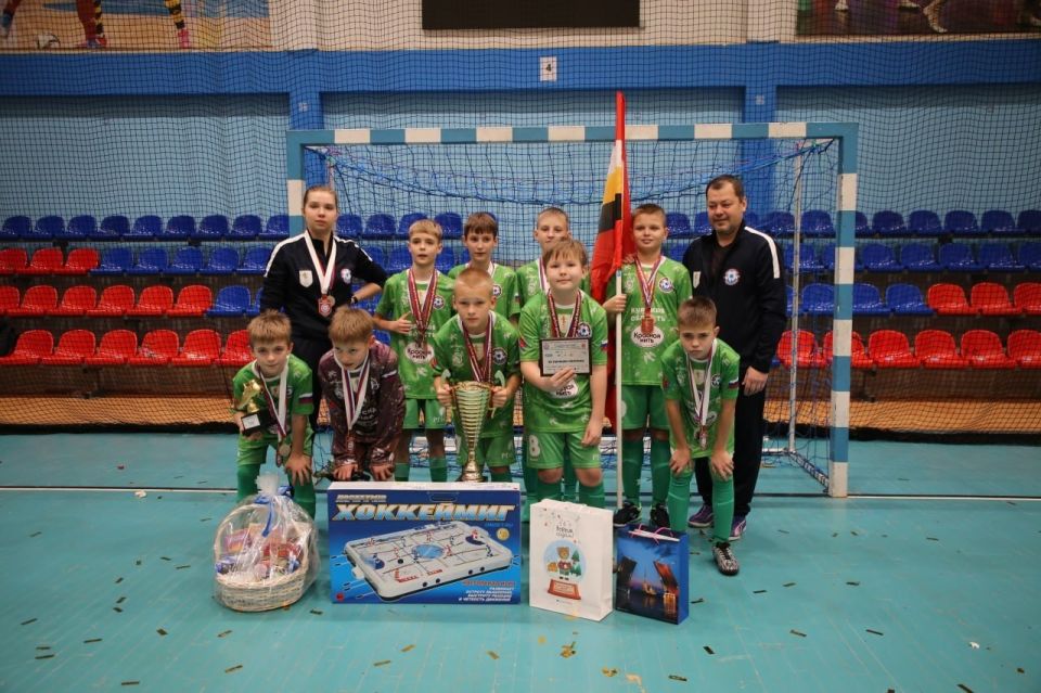 СЕРЕБРО МЕЖДУНАРОДНОГО ТУРНИРА