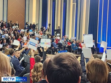 Кадры из Гостиного Двора — от нашего корреспондента