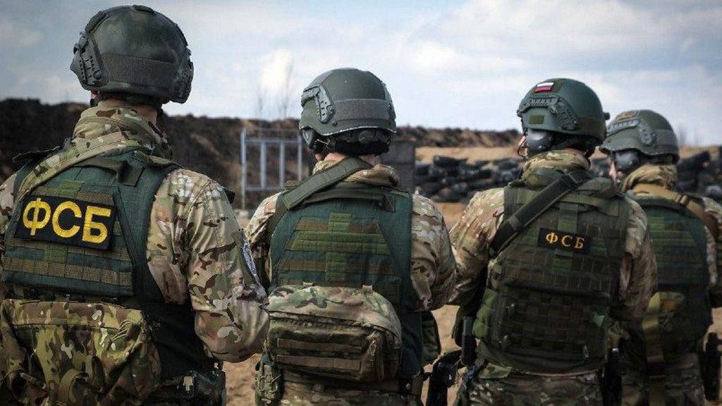 Губернатор Курской области поздравил с профессиональным праздником сотрудников Федеральной службы безопасности