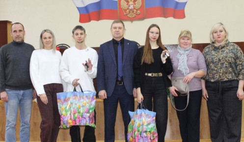 � ������� ������� ������� ����� �� ������� �����-�������