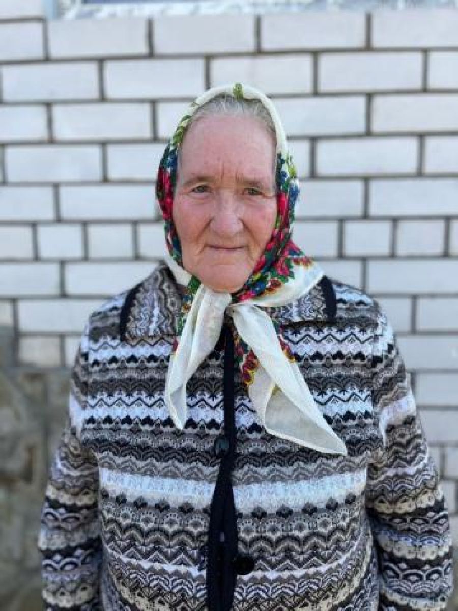 Бабушку с белым платком ищут в Курской области