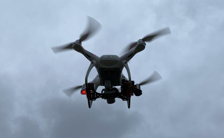 В Рыльске БПЛА повредил частный дом