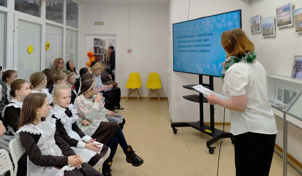 В Курске прошла литературно-театрализованная программа «Однажды под Новый год»