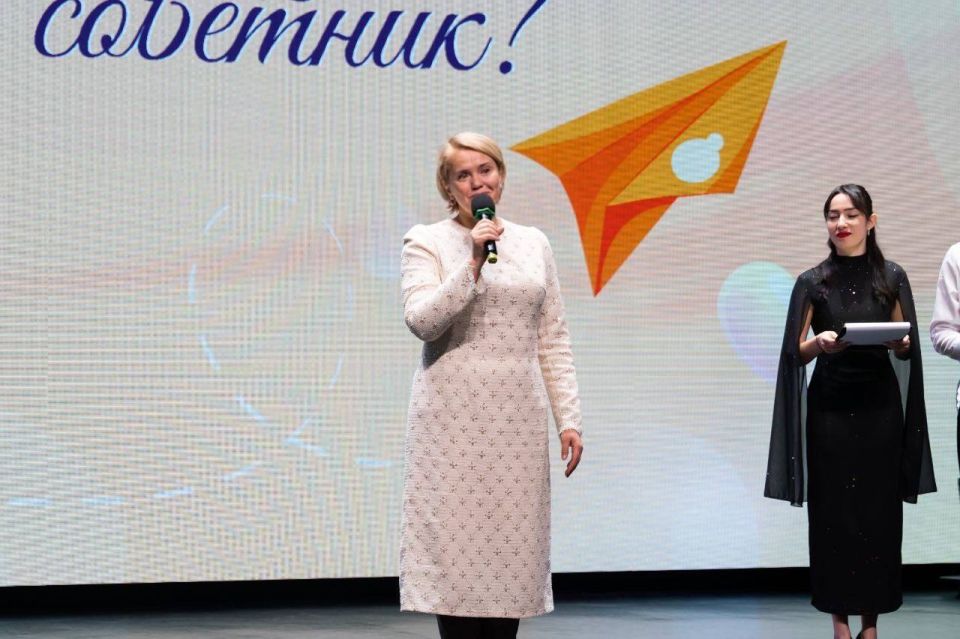 ��������� ��������: � ��� ������� ��������?. ������� ����������� ������� ��� ����! � ������ � ������� ������� 445 ���������� �� ����������, 42 ������������� ������������ � 8 ������������ ���������� ������