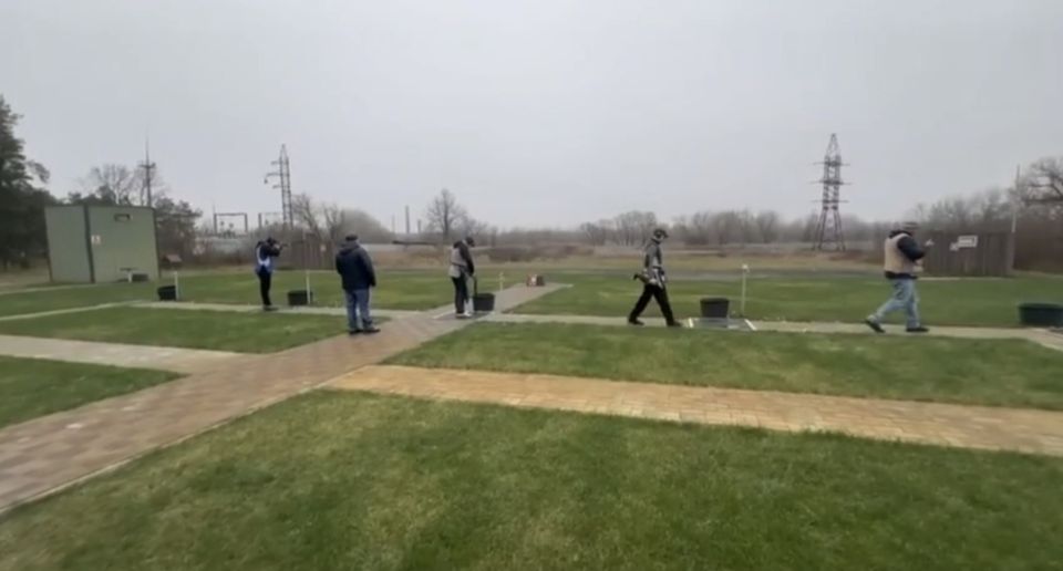 В Курске состоялись соревнования по стендовой стрельбе «Осенний марафон»