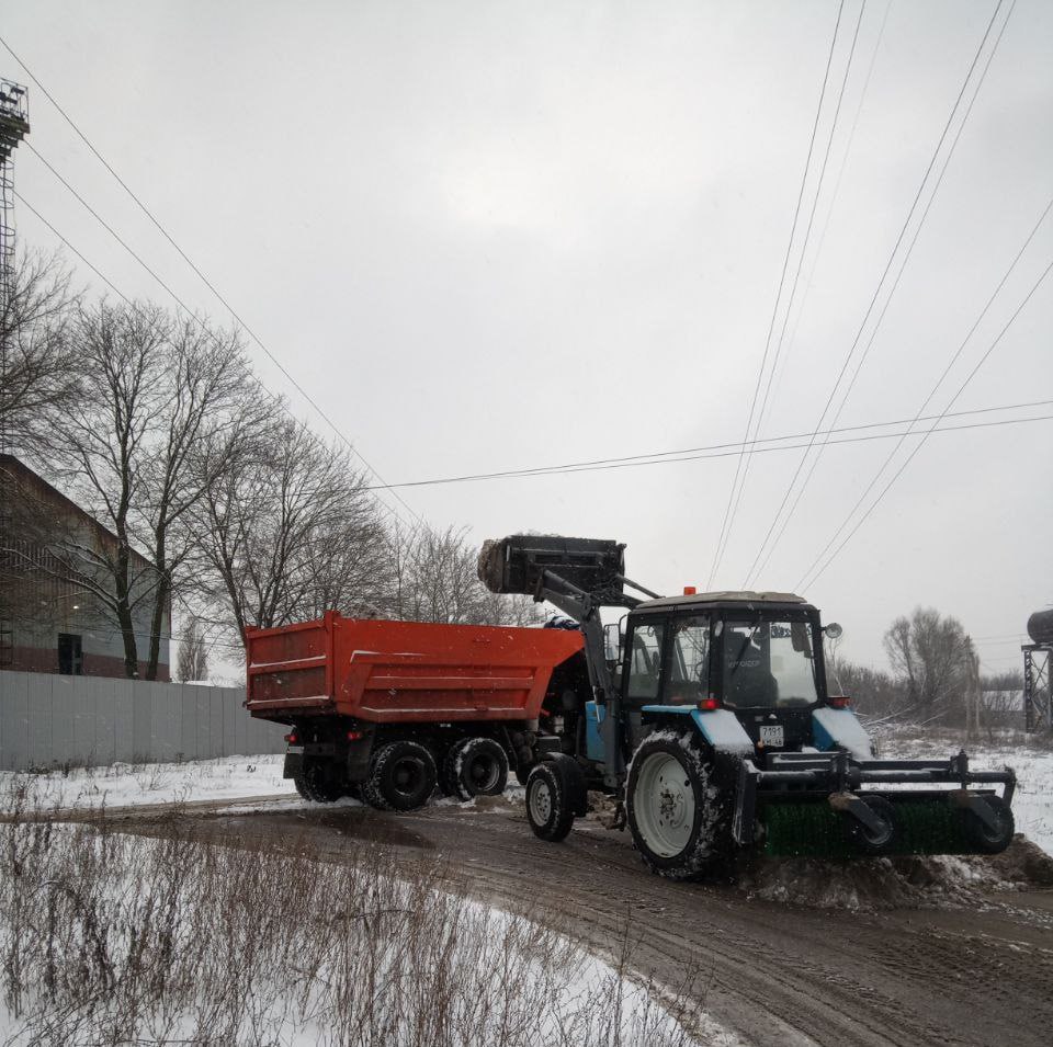 Ночью улицы Курска выедут расчищать от снега 68 единиц техники