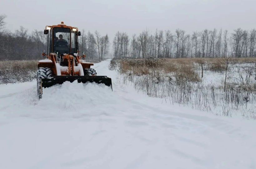 В Курске идет уборка снега в частном секторе