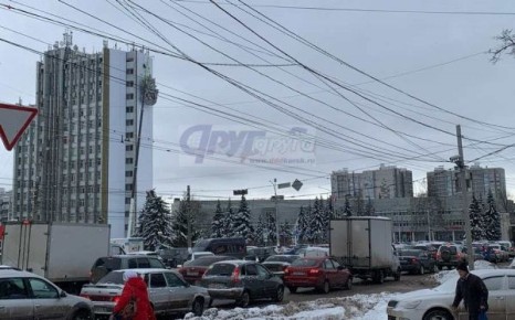 Курск замер в автомобильных пробках