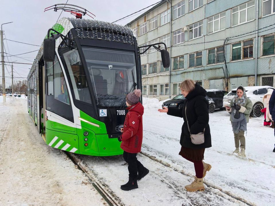 ������� ����������� ����� ����� ��� �����, ���������� ������������� ����� ����� �������