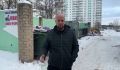 В Курске машины у мусорок мешают уборке: Евгений Маслов обратился к автовладельцам