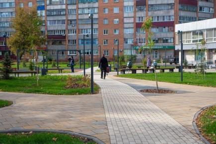 В Курске в 2025 году благоустроили сквер на улице Гагарина