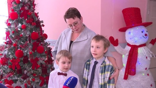 123«Скорая» Деда Мороза. Нашлось время для праздника и у медиков скорой помощи